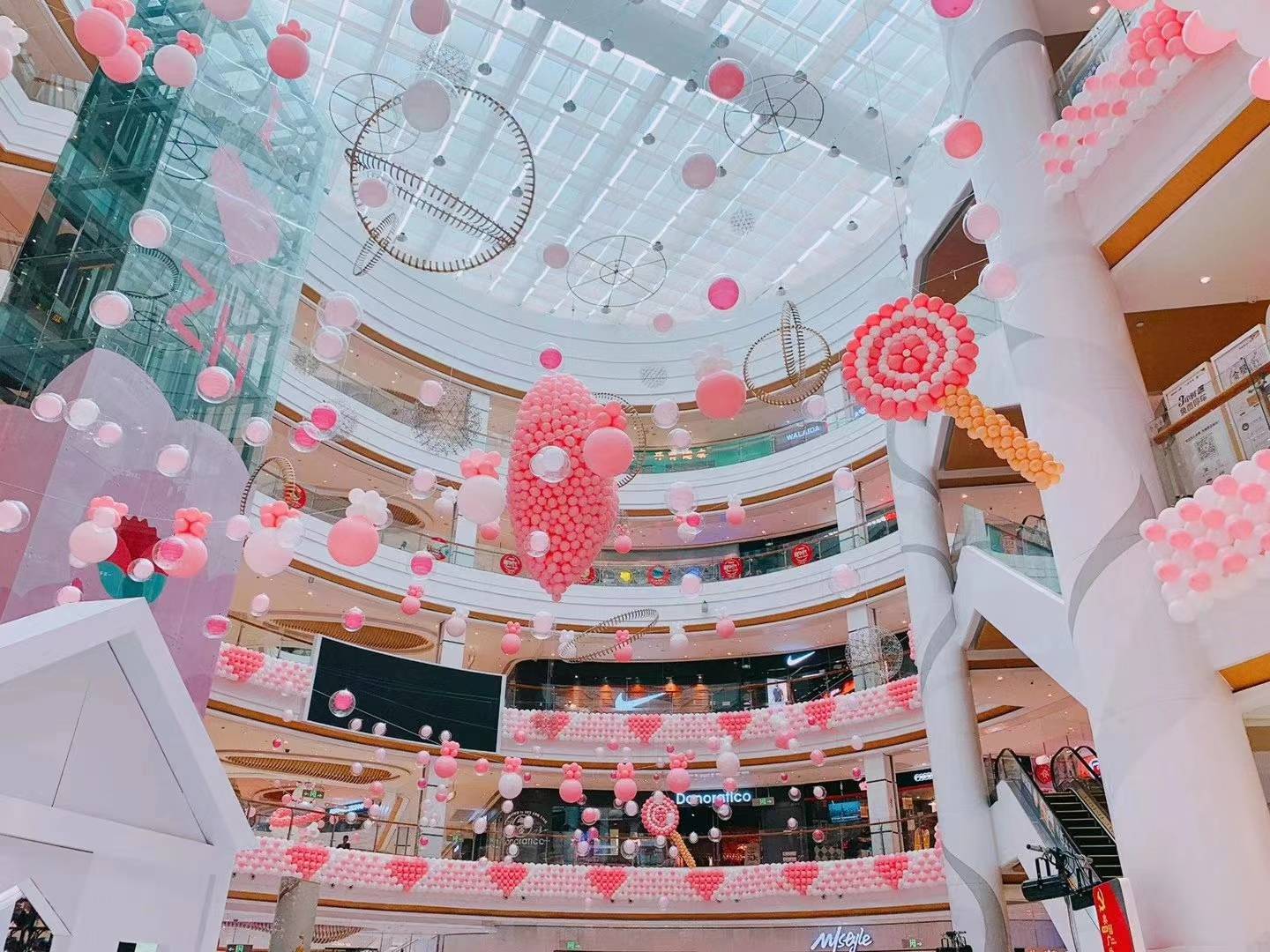 深圳气球公司气球布置商业美陈气球大型展会