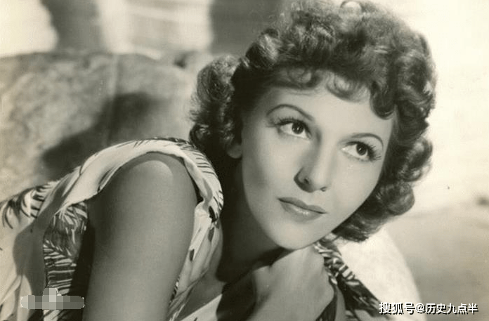 中国最强穷小子,靠色相娶大38岁好莱坞女星,妻子身份至今是谜!