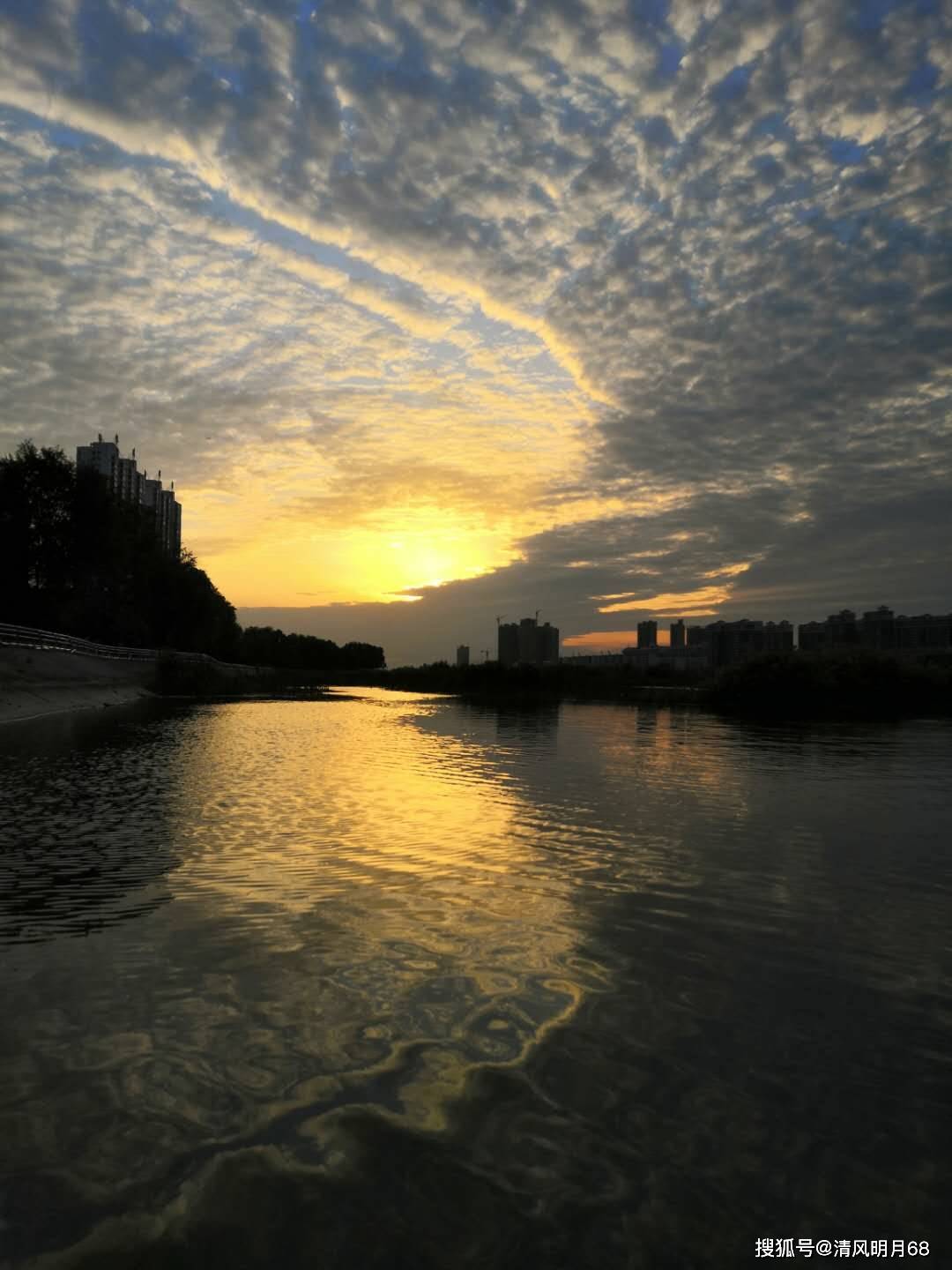 梦幻宜阳滨河公园傍晚即景
