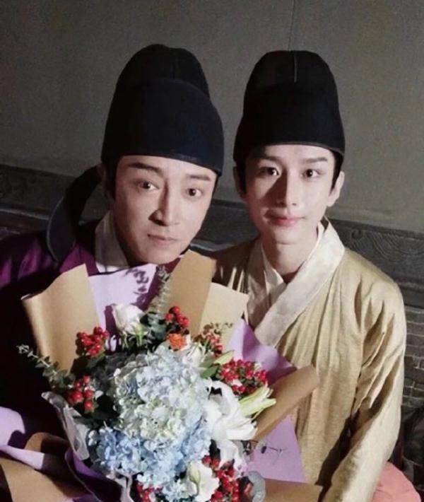 欢瑞四帅成毅,刘学义,傅方俊,白澍同框!最抢眼的竟然是他!_手机搜狐网