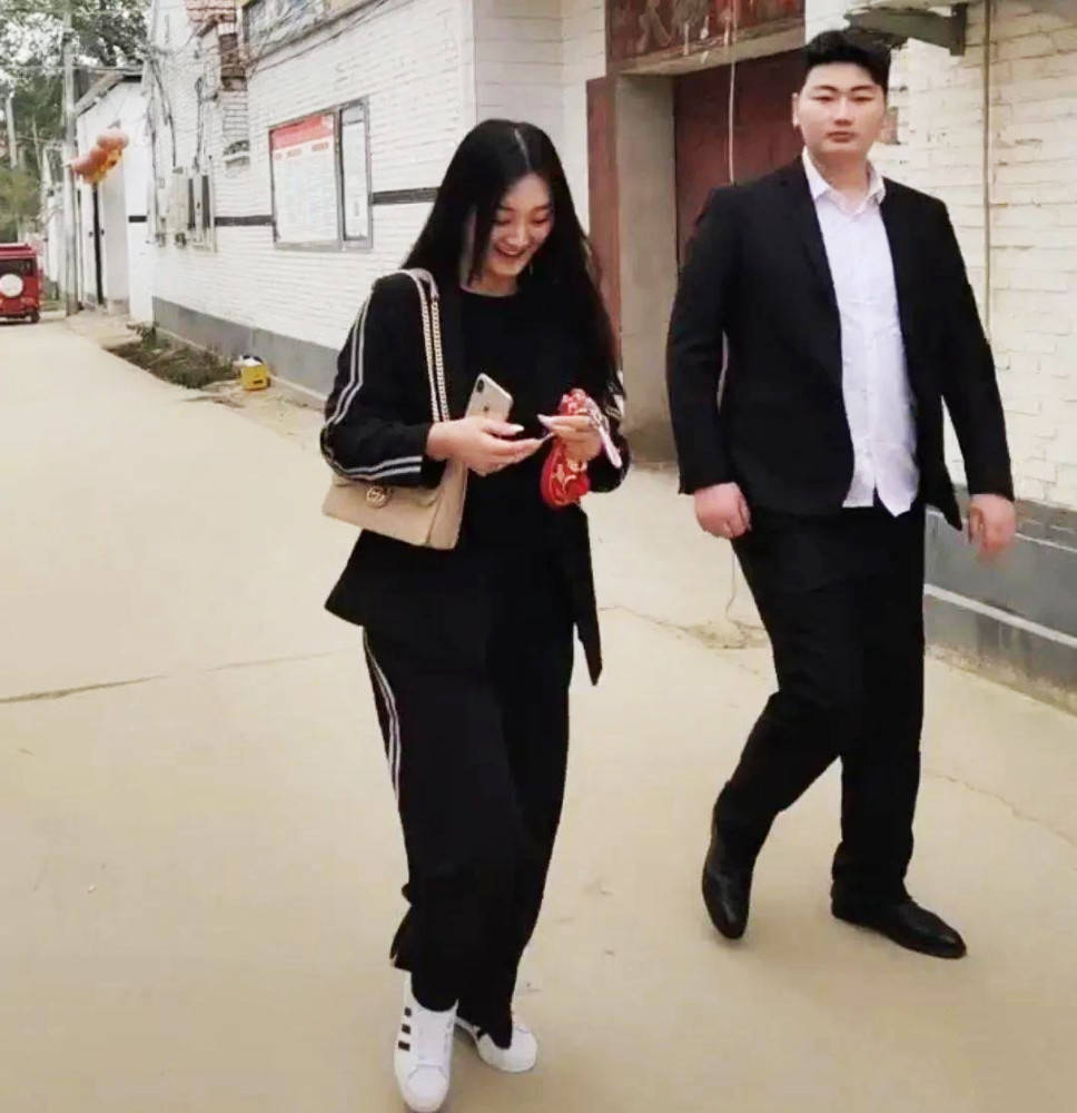 揭秘大衣哥朱之文的儿子国庆结婚为啥全民都在刷屏
