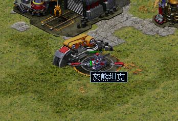 这个bug只出现在盟军的维修站中,只有一辆受伤的坦克才能进入维修站