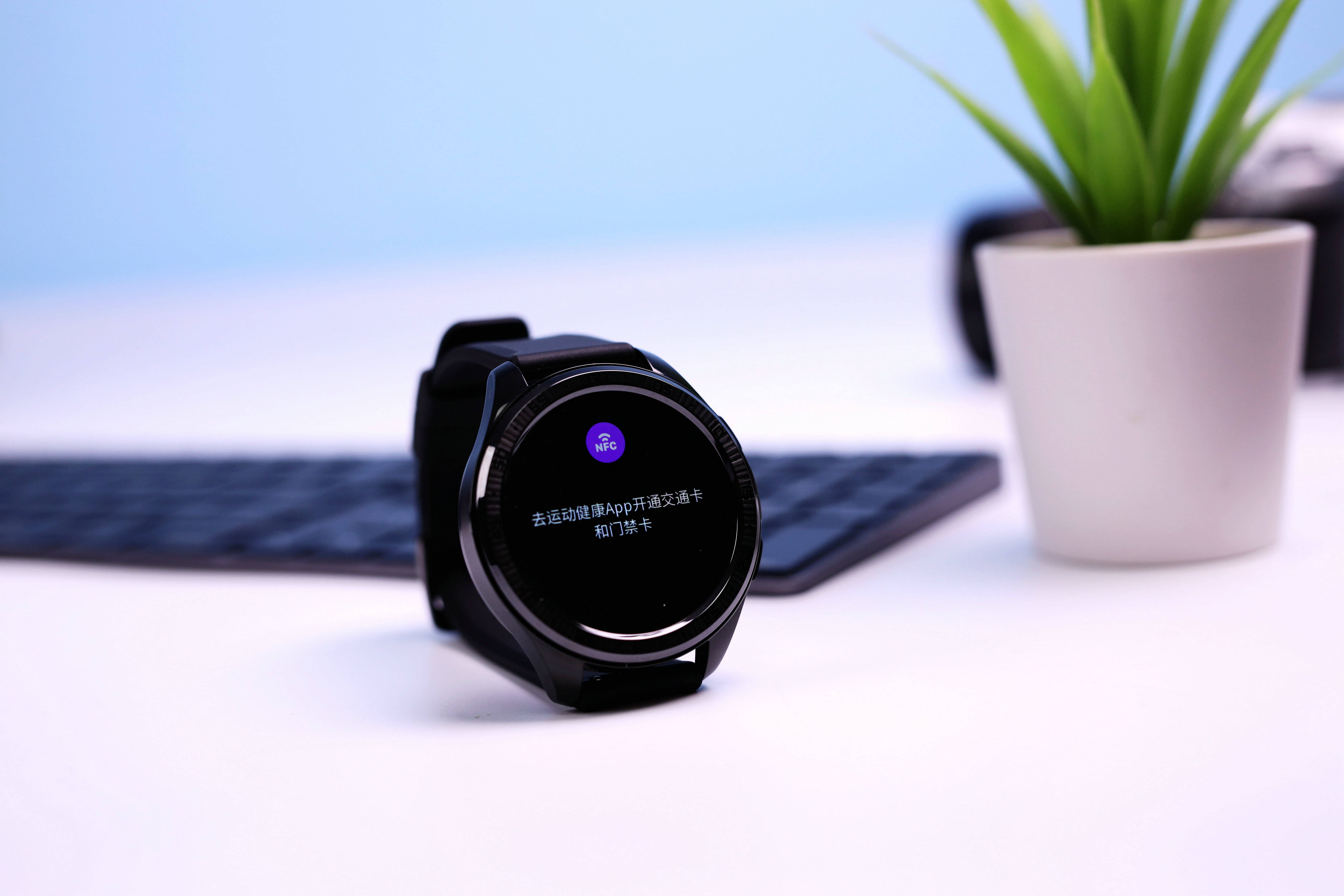 vivowatch体验感求同存异智能手表红海激战