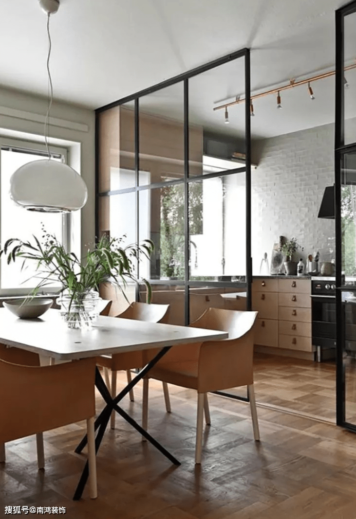 无油烟的半开放式厨房支棱起来