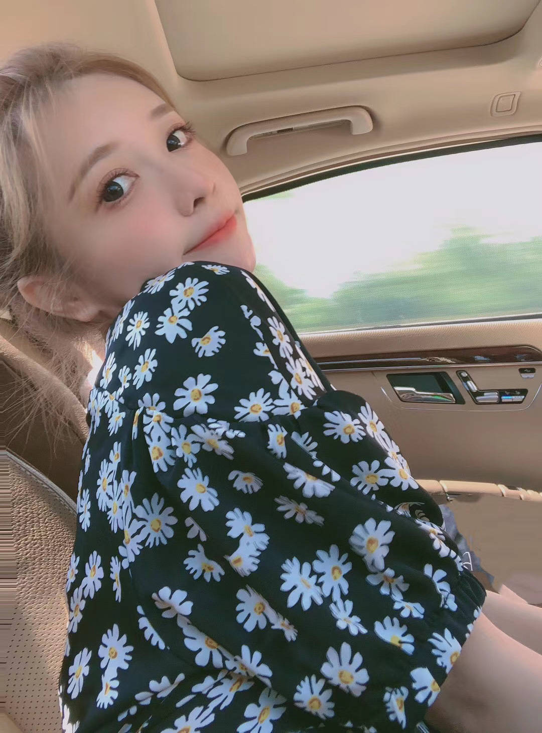 日升文化主播驾到性感的代名词跃动精灵慧儿