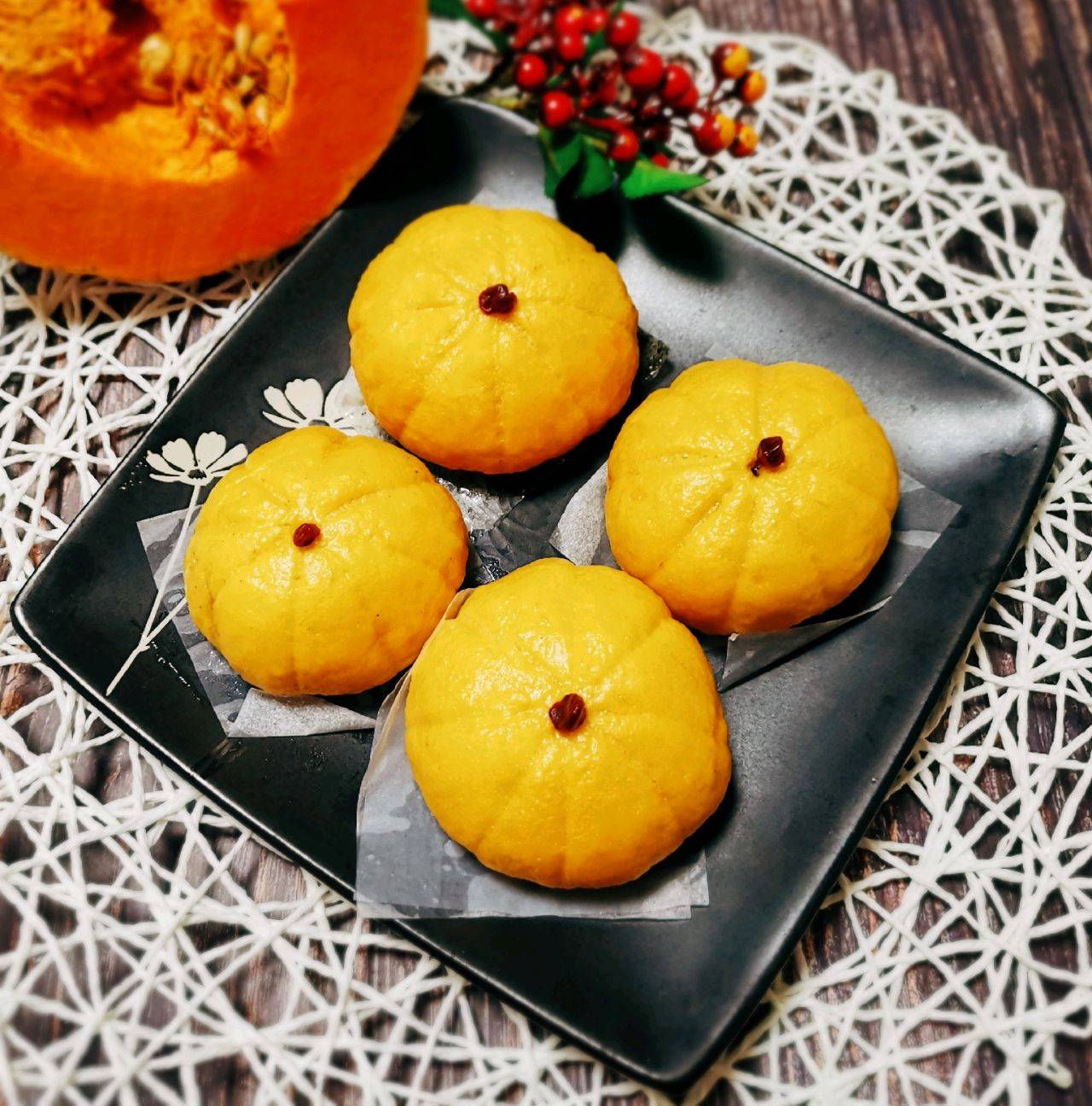 南瓜黑洋酥包的做法配方颜值与内外兼修的一款南瓜美食