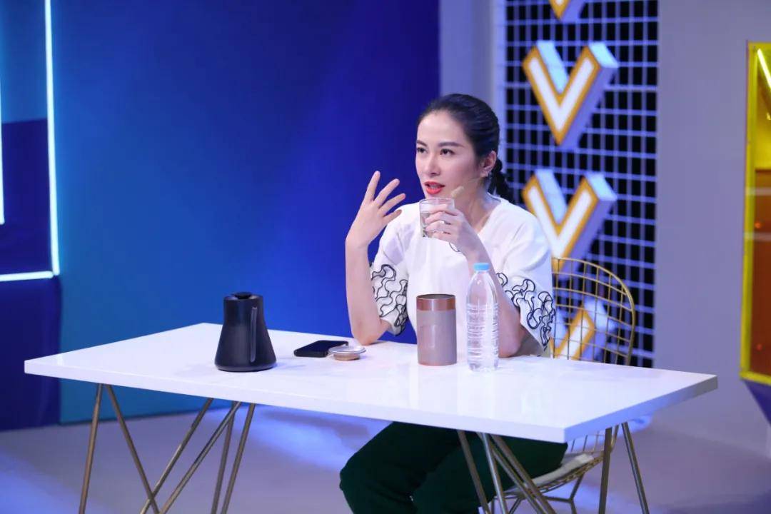 浙江卫视蓝莓孵化营助力网络达人开启更硬核下半场