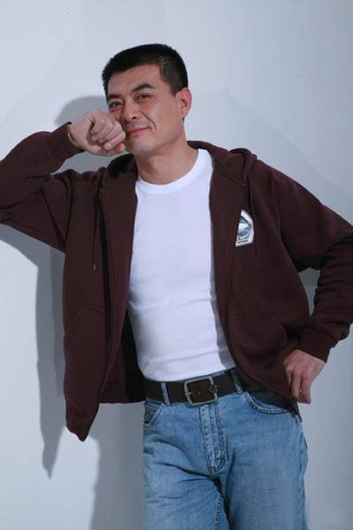 王新军牵手秦海璐,幸福背后的纠结与泪水