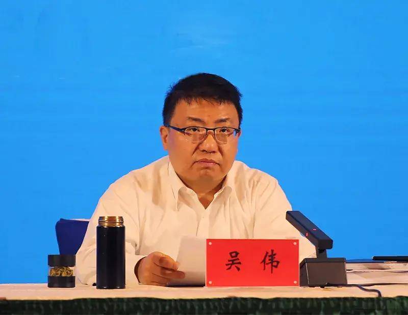 全省义务教育学校布局优化工作部署会在大同市召开,副省长吴伟出席并