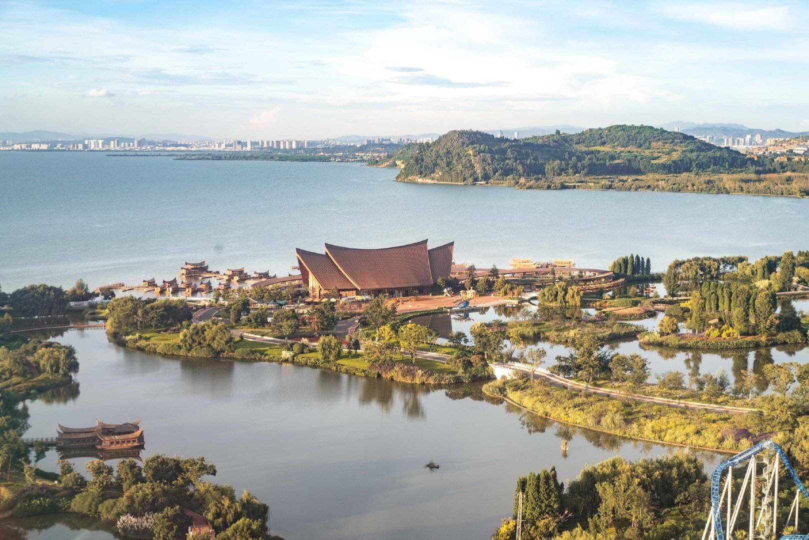 【漫步古滇精品湿地公园,享受惬意人生】