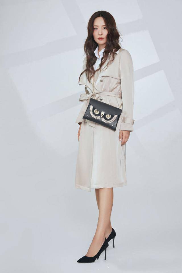 童年阴影"徐盈盈"杨童舒,知性风太有气质了,这是逆生长了?