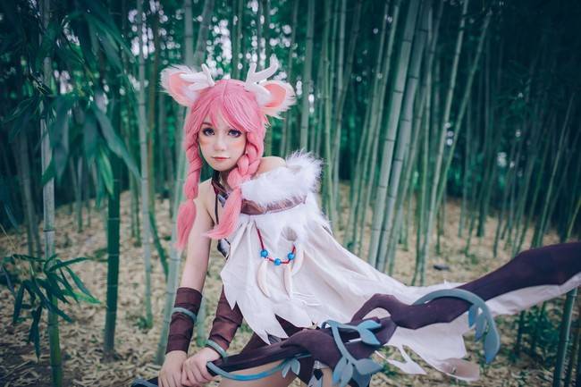 cos:瑶瑶公主,森林中的小鹿女