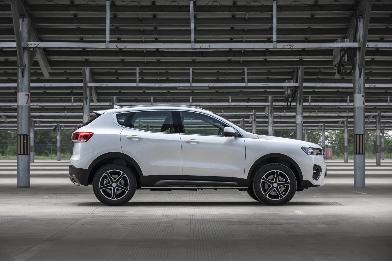 哈弗h4为什么卖不出去或许还真得怪兄弟太给力