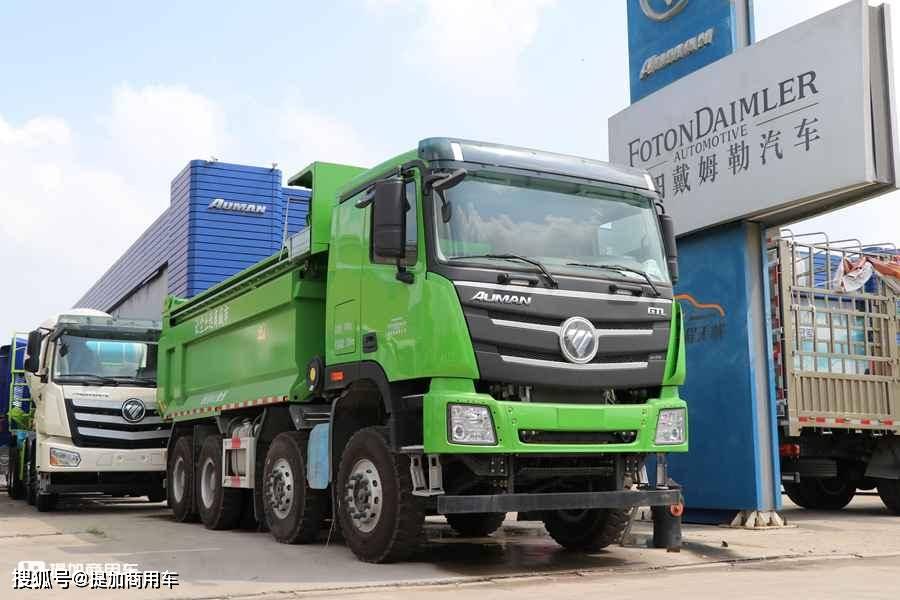 为啥欧曼gtl渣土车卖得好?配置合规动力强,驾驶舒适性也不错