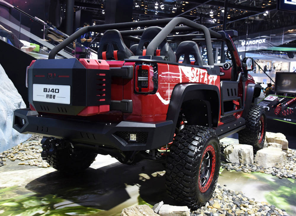 北京bj40狩猎者版亮相,外观十分霸气,2 2赛车座椅布局