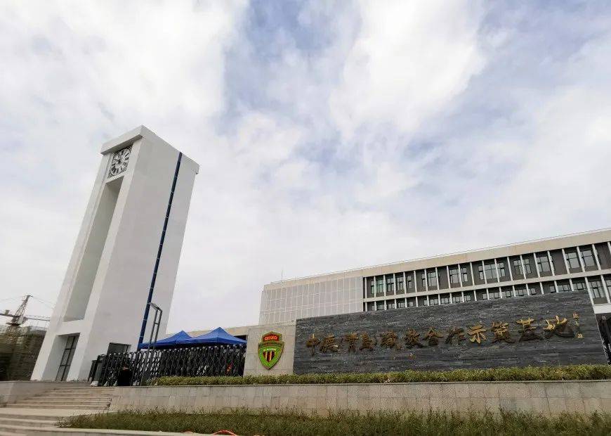 高颜值组图来袭西海岸又一所学校投入使用