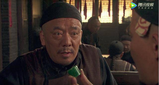 央视版《茶馆》:成功的经典文学改编案例_王利发