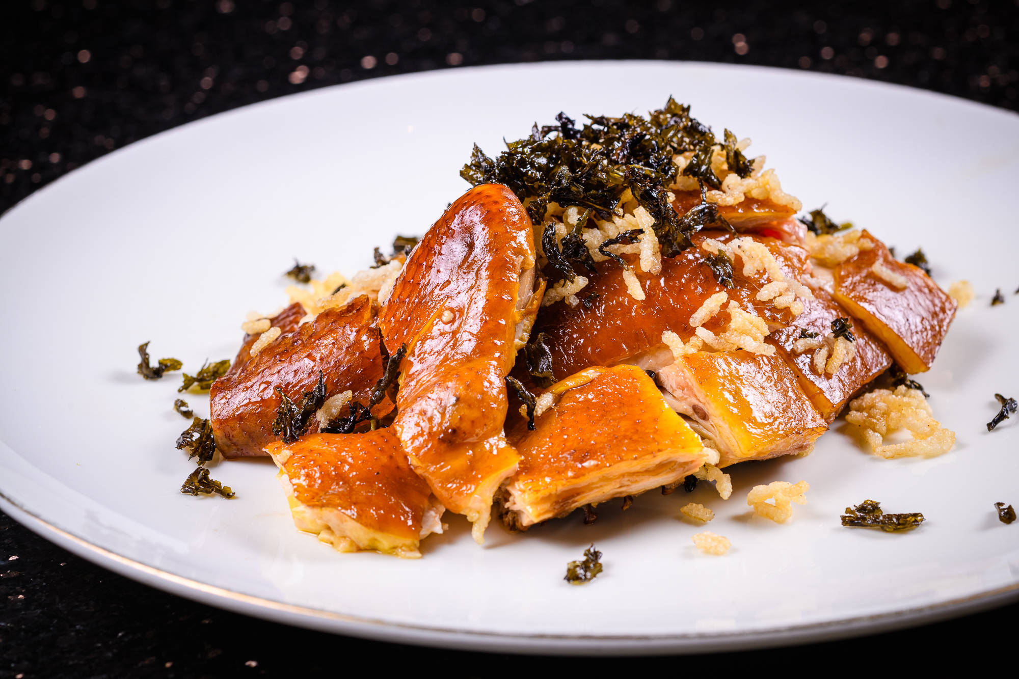 上海半岛酒店全明星厨师团队阵容 重新呈现三大餐厅的经典菜肴_手机