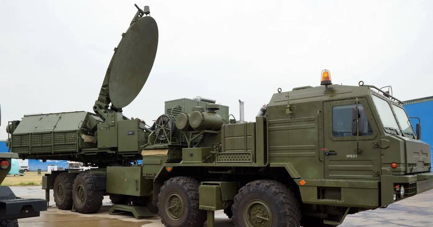 俄军出手了!强电磁攻击来袭,土耳其制无人机失控,十余架被击落