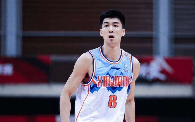 三消息:首钢外援前往诸暨,唐才育喊话前队友,杜锋提醒徐杰小胡