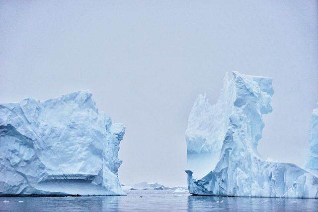 南极的冰块千姿百态，都是如何形成的呢？