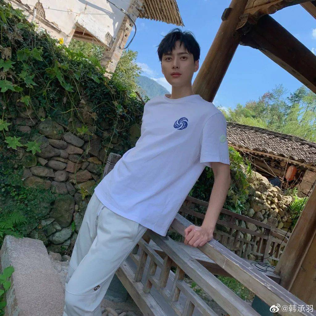 知名男明星来温州_韩承羽