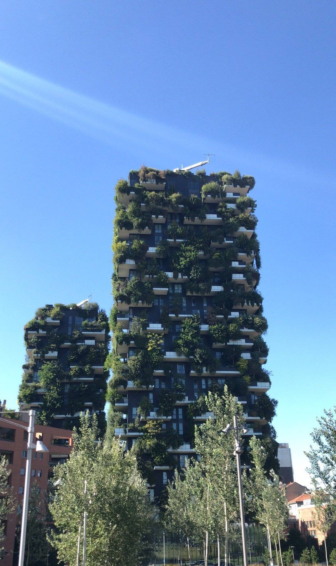 米兰新晋的地标,垂直森林,世界上第一对绿色公寓