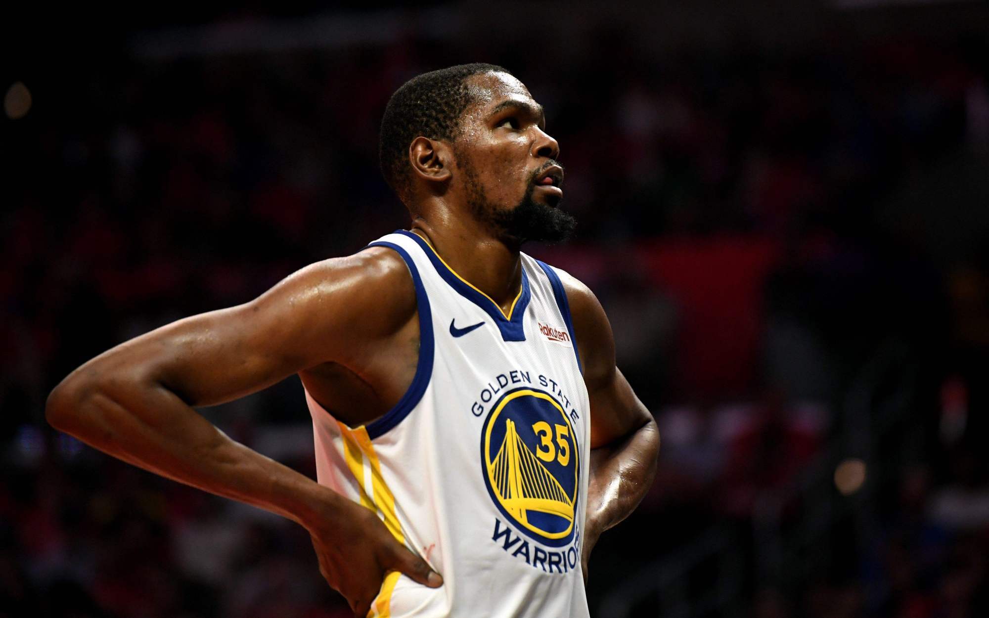 离开了一年后,还是比不了库里,还好你不是小托马斯_杜兰特