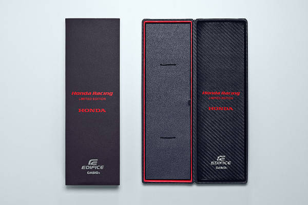 为庆祝EDIFICE创立20周年限定款 卡西欧将与本田赛车发布合作表款