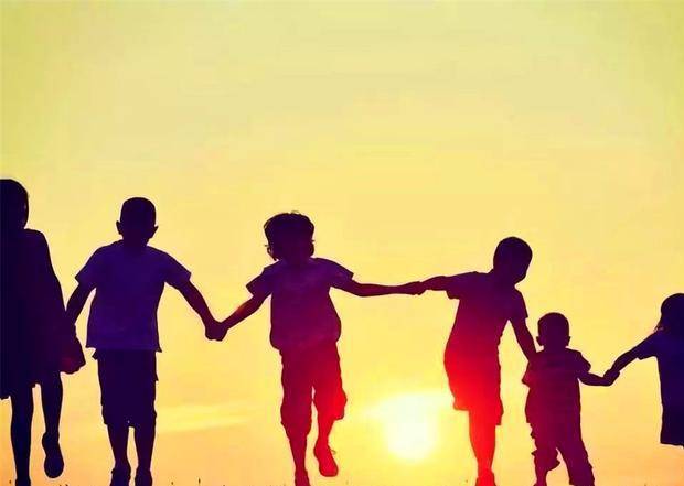 原创同伴关系对孩子影响多大多数裁定原则和组间对照效应告诉你