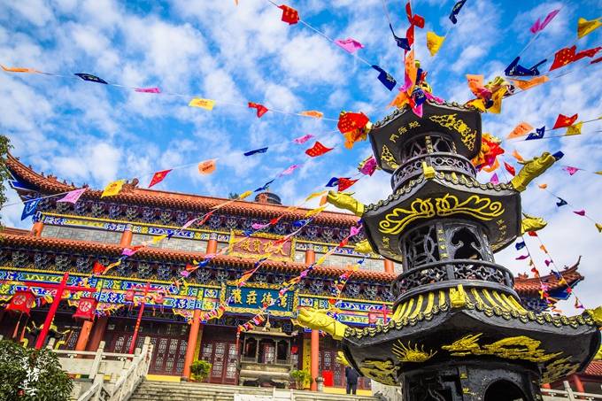 安徽和县有一座"江北第一名山",山上有一座千年古刹,充满神奇