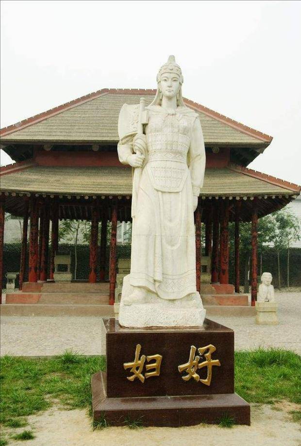 妇好墓出土后,专家用文物判断出她的容貌,还判断出她的身材之谜_手机