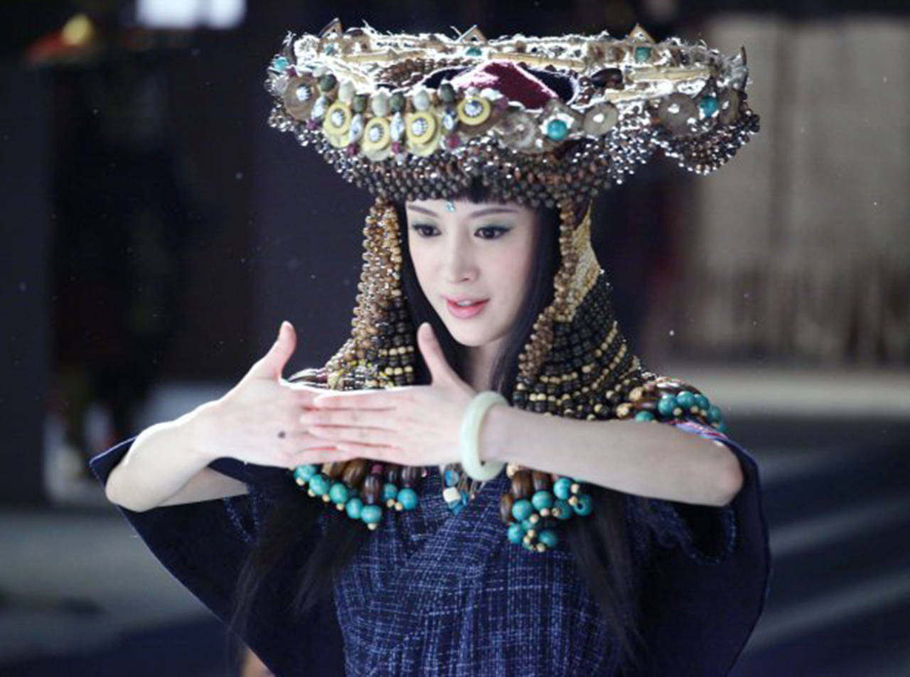 这样的金巧巧,还能演农民吗?