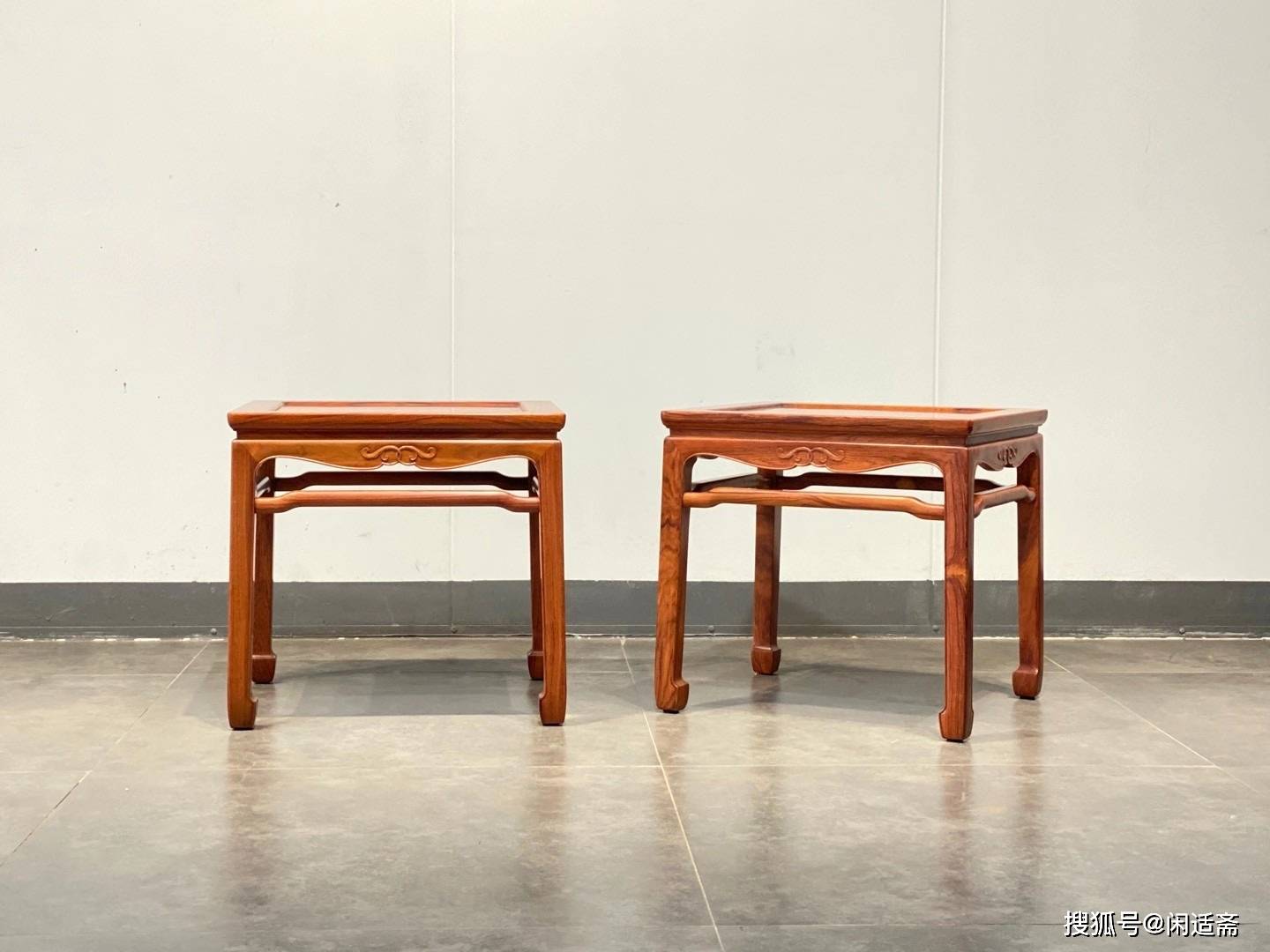 明式家具经典之作,白酸枝有束腰罗锅枨方凳