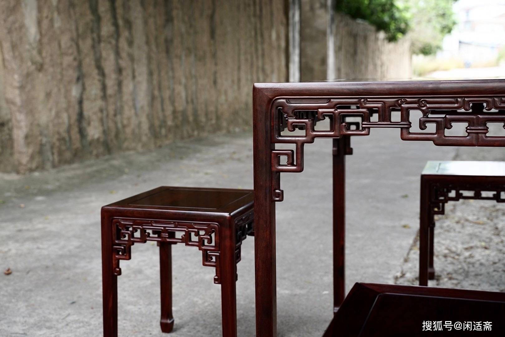 印度小叶紫檀,拐子纹龙八仙桌,红木家具_手机搜狐网