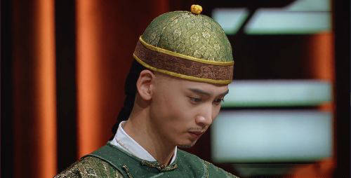 陈宥维饰演果郡王引人发笑,陈凯歌怒斥观众,护犊子已成传统