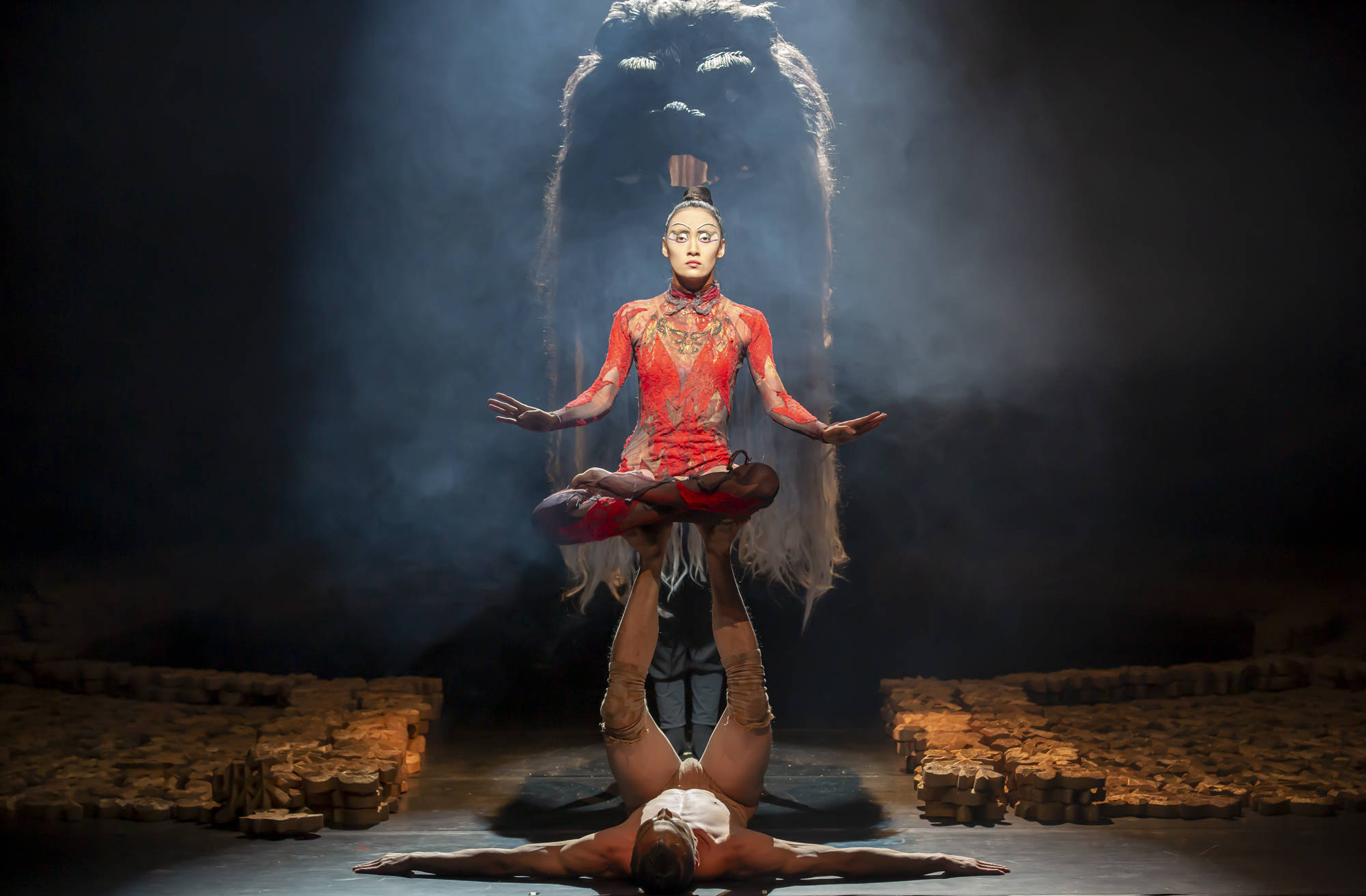 现代舞剧春之祭登陆滨州保利大剧院给市民带来一场精彩的舞蹈盛宴