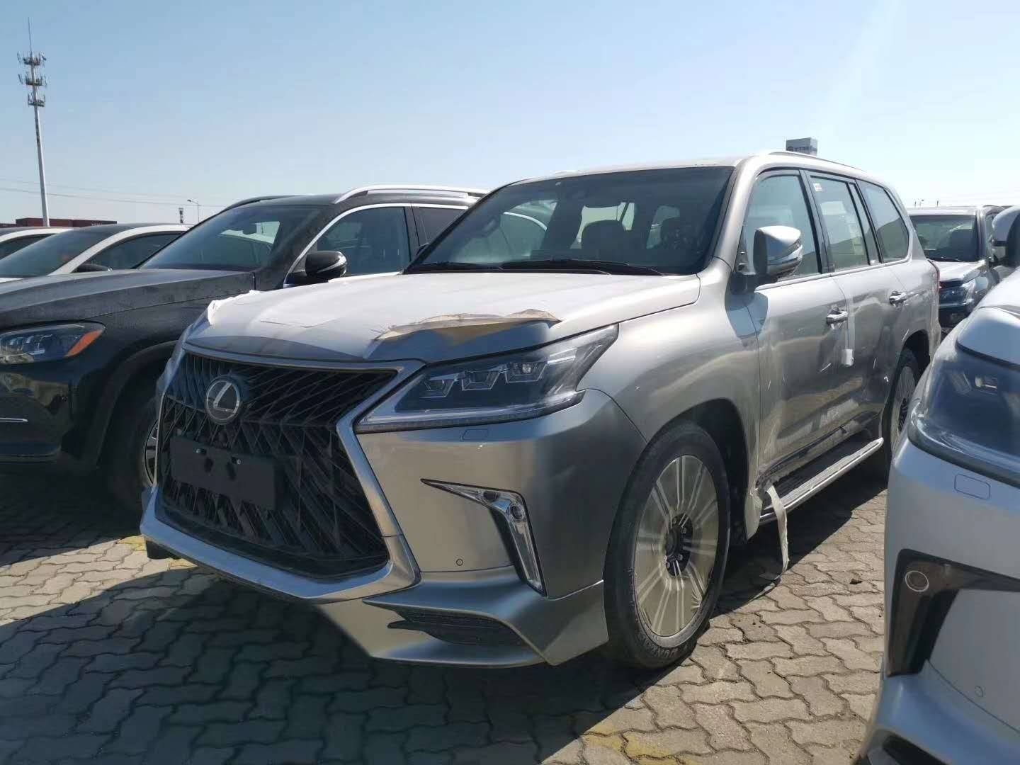 2020新款雷克萨斯lx570解析参数高配特促