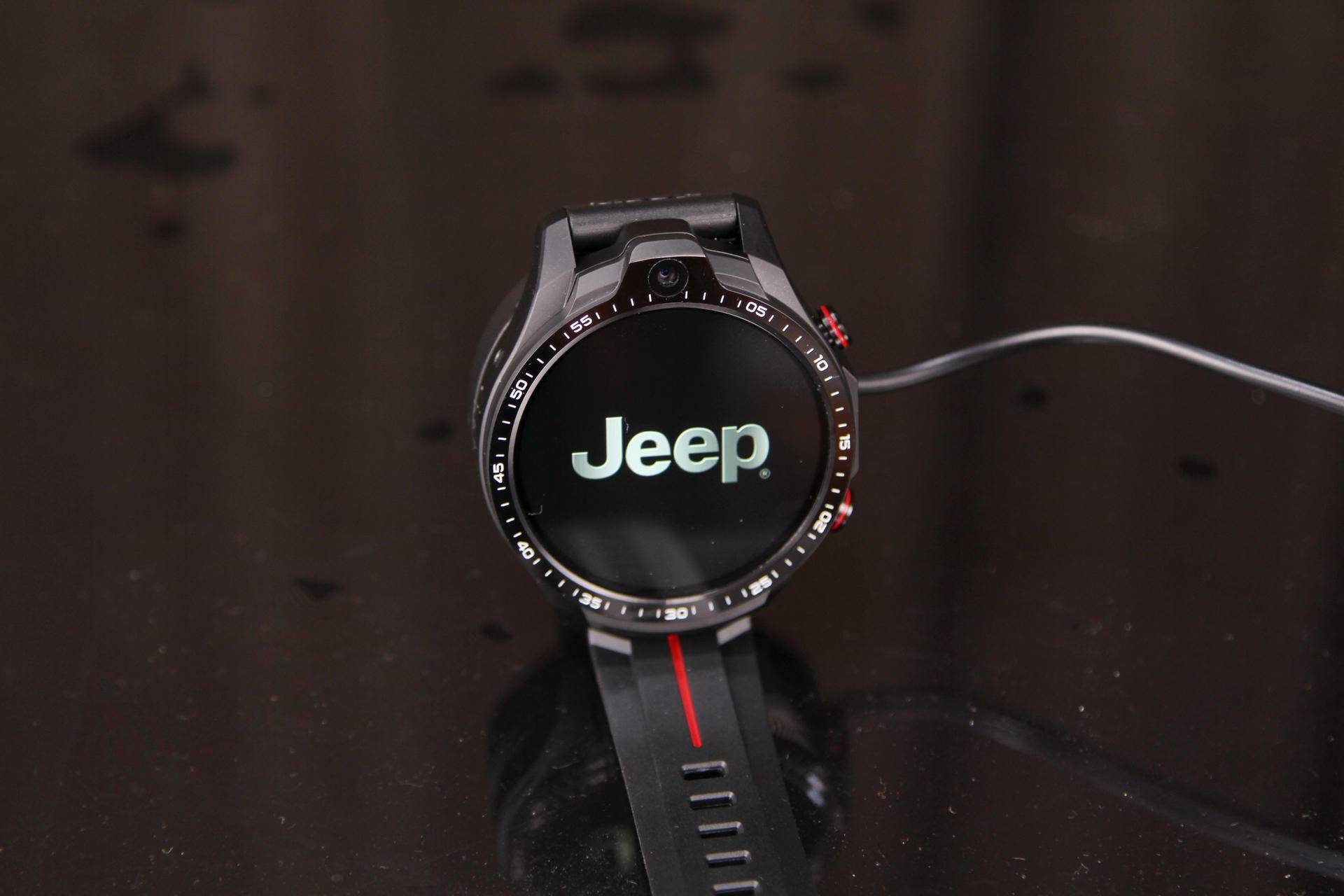 这款运动手表不仅仅能电话——jeep黑骑士