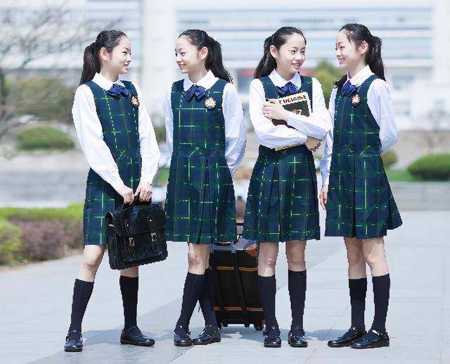 组图带你看看中国校服进化史你穿过哪一件一不小心暴露了年龄