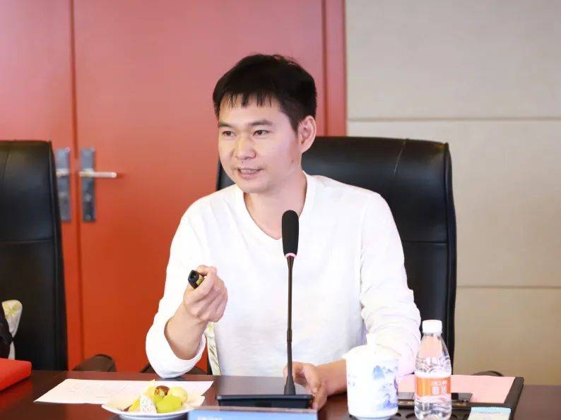 连云港市连云区区长李占超一行到访盘石