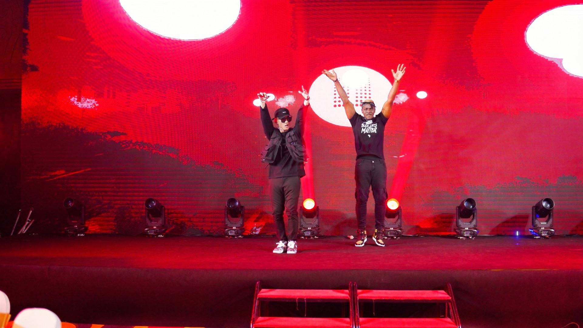 东莞touch"南征北战 - 燚· 天下"品牌发布会 11月7日晚,东莞touch"