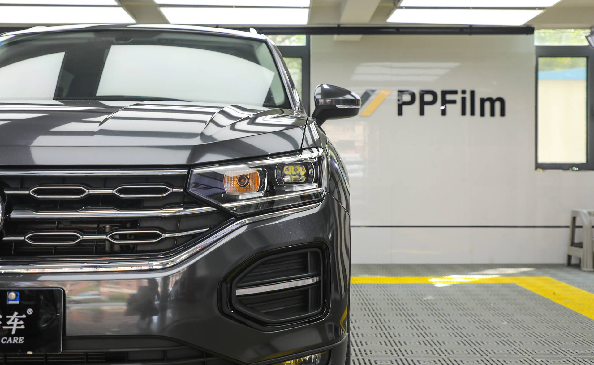 车身改色大众探岳改色煤炭灰气质翻倍