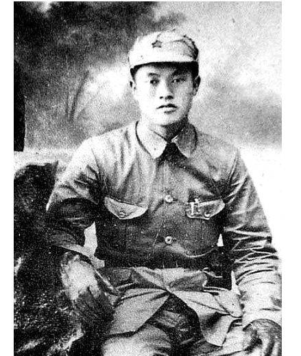 他是红一军团主力团长没牺牲也没脱离革命为什么看不到他的名字