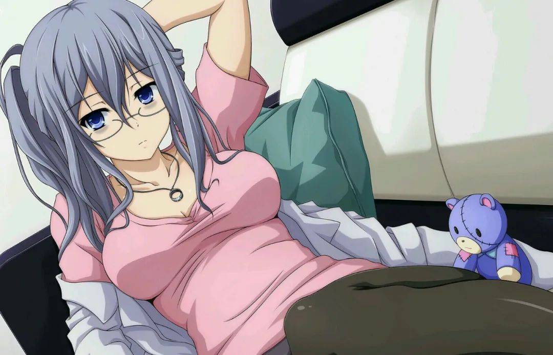 村雨令音对什么事情都很熟练,真的是万能的令音,永远的澪妈