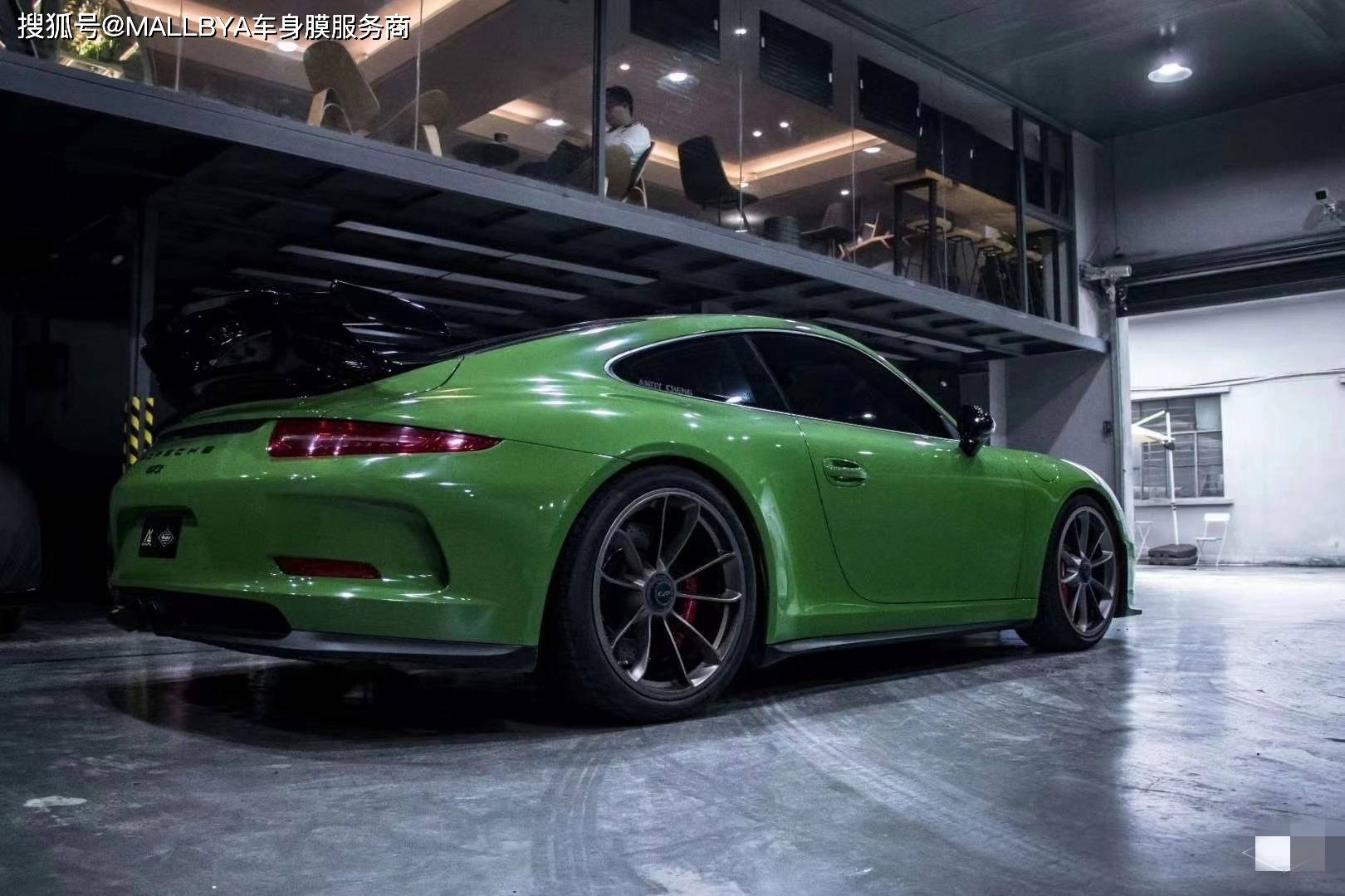 保时捷911 gt3 汽车改色橄榄绿 清新活力爆棚_搜狐汽车_搜狐网