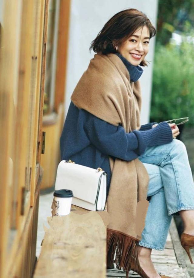 原创秋冬小个子不会穿看这位158日本博主的私服优雅得体又大气