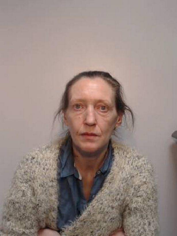 英国女子因吸毒满脸生疮,结果戒毒不过4月,如今变身美女