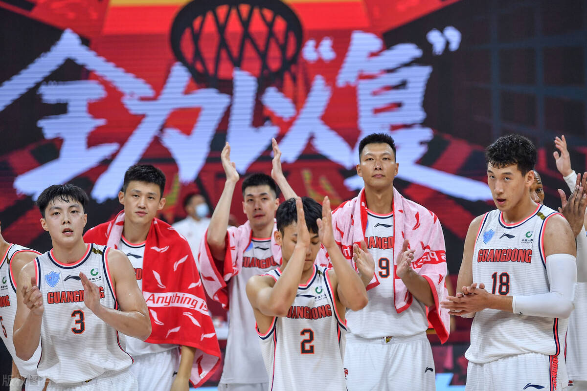 易建联回归时间确定,本赛季cba冠军稳了?_广东