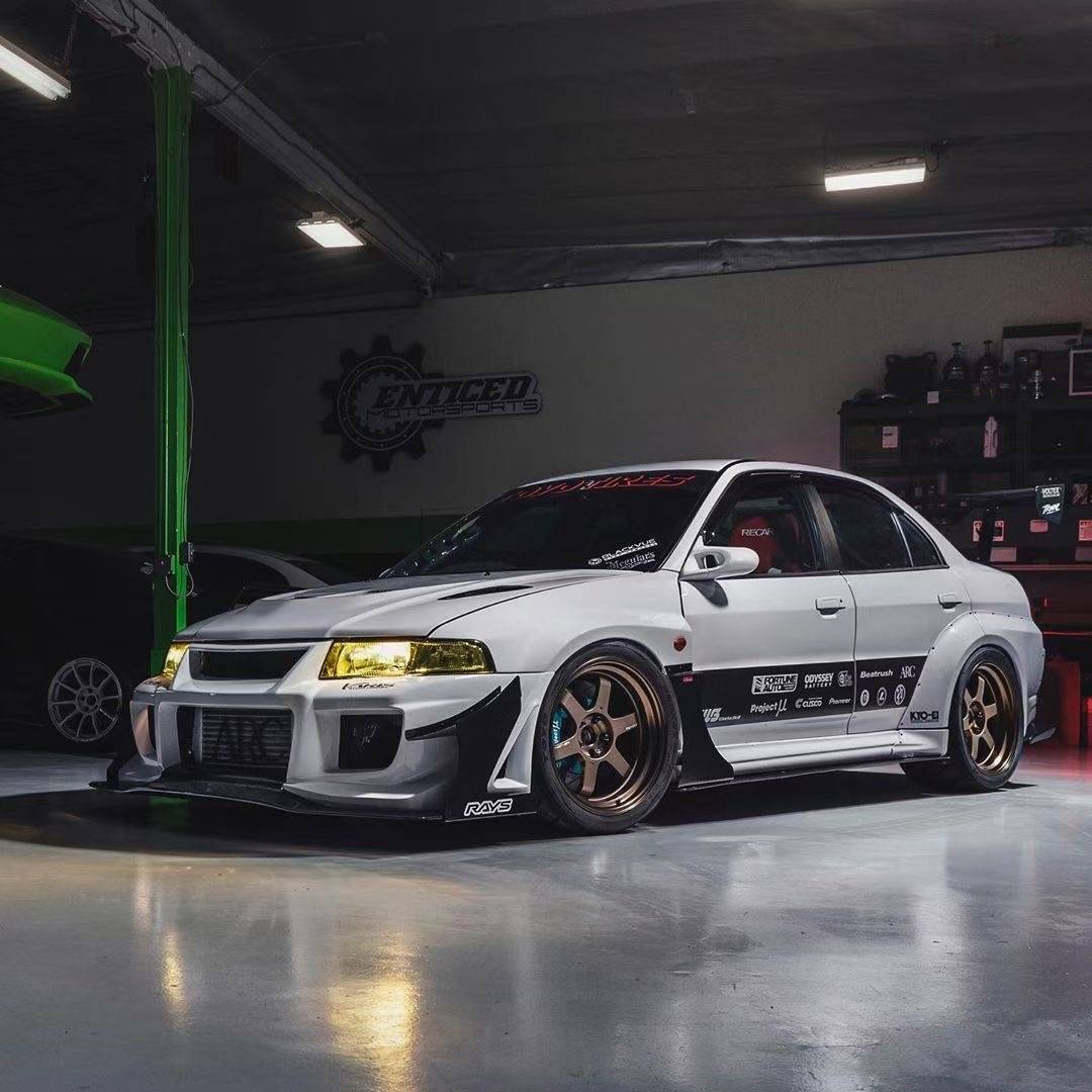 车老心不老爆改的三菱evo5今天看来依旧吸引